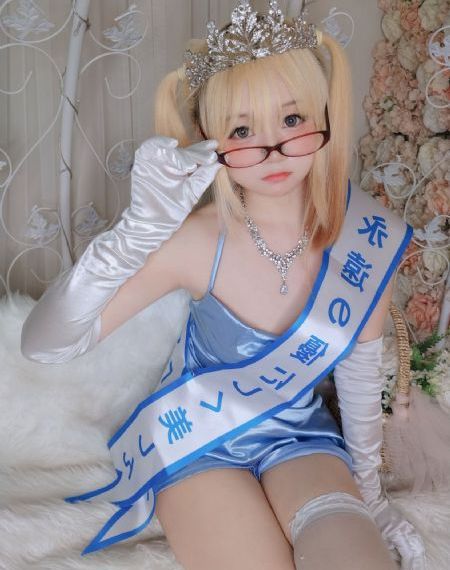 性欧美丰满顶级毛茸茸_720高清完整版播放