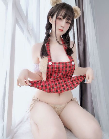 免费视频欧美日_720免费高清观看